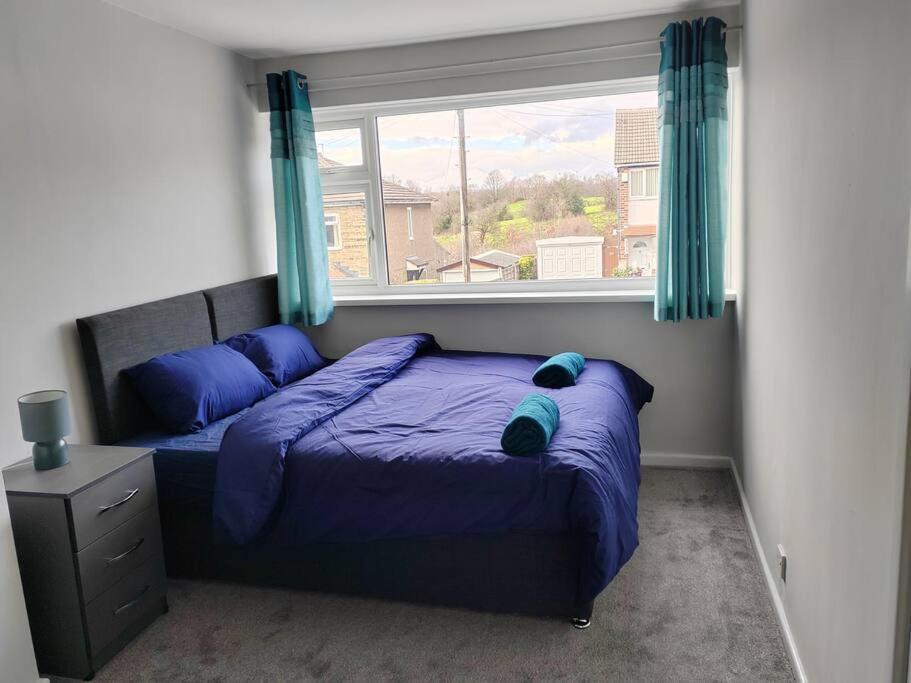 Cosy Brighouse 3 Bed House-Great For Contractors Exterior foto